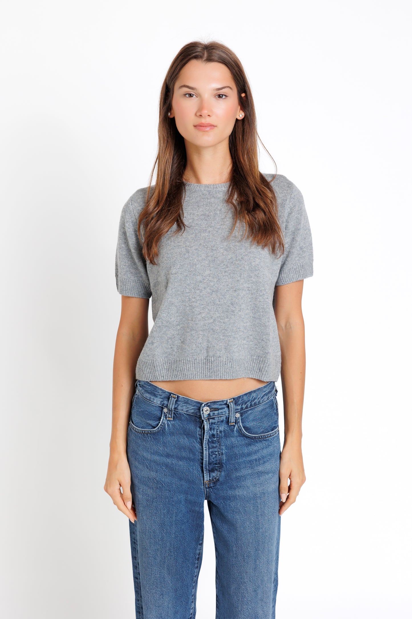 The Short Sleeve. Stone Grey